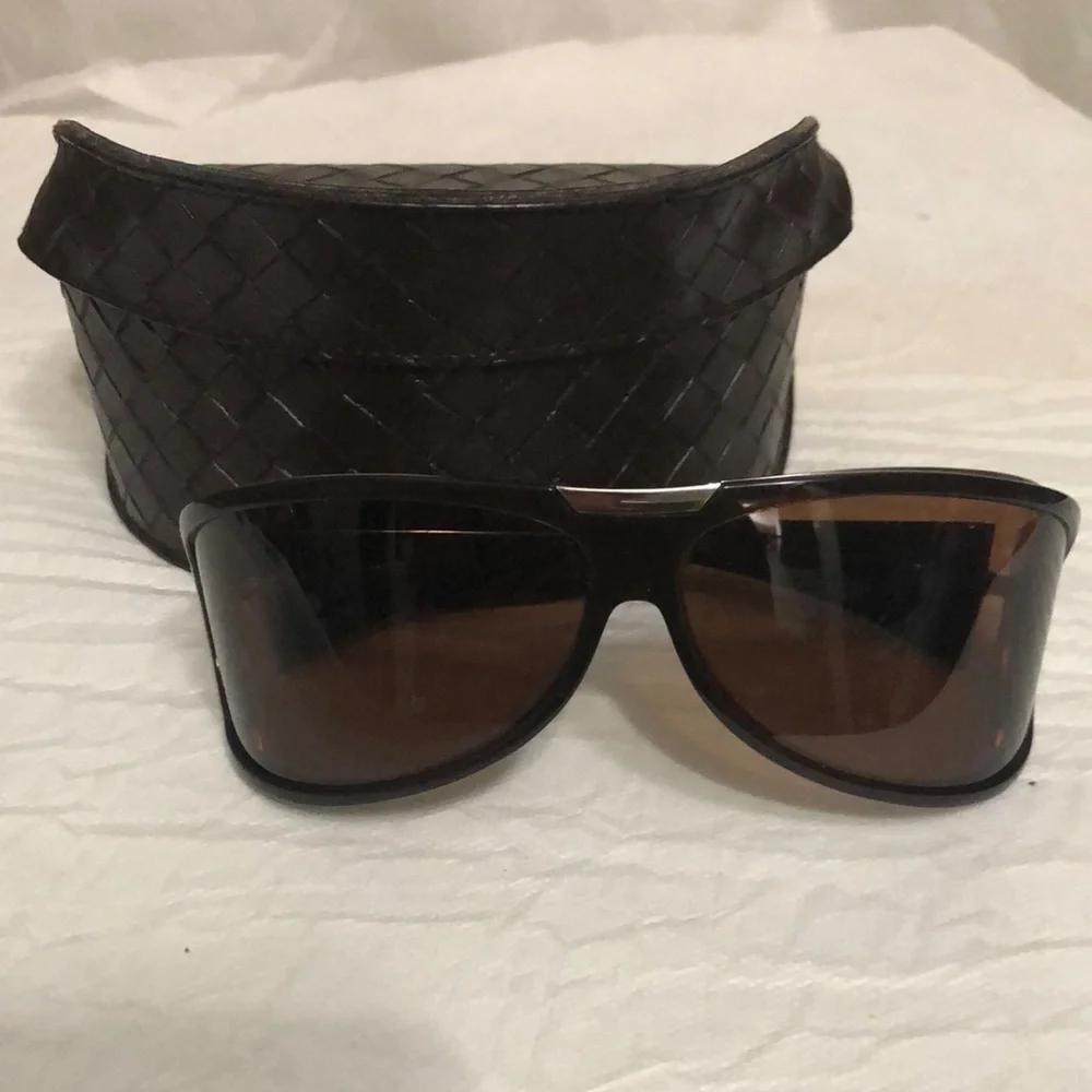 Bottega Veneta BV 12 Sunglasses with Case